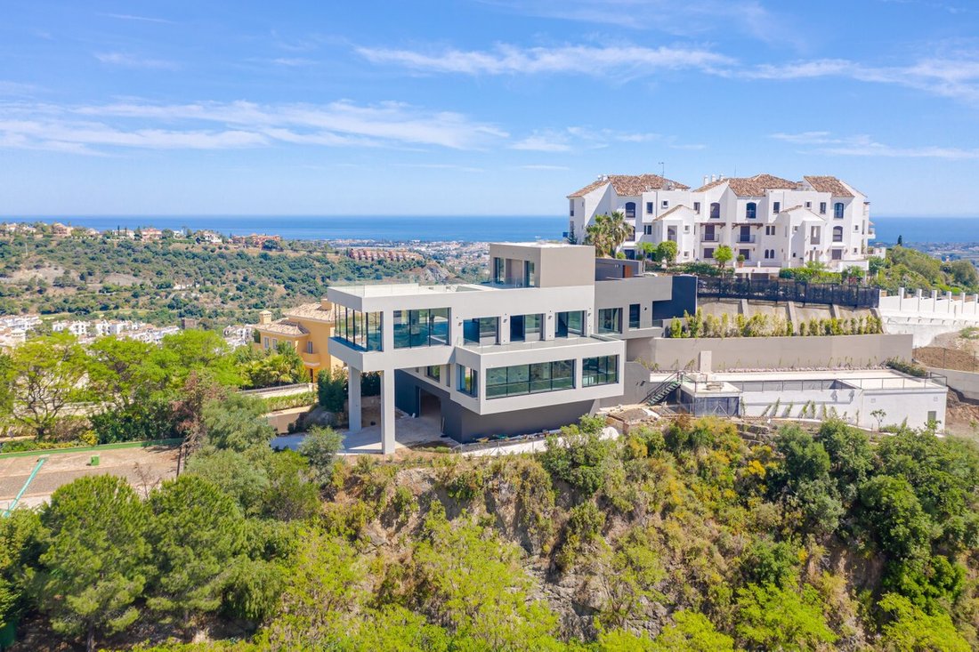 Villa in Benahavis, Andalusia, Spain 3 - 14709992