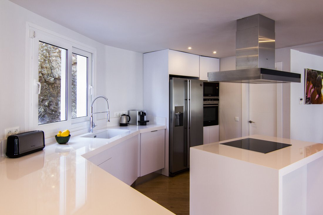Villa in Ojen, Andalusia, Spain 5 - 14709519