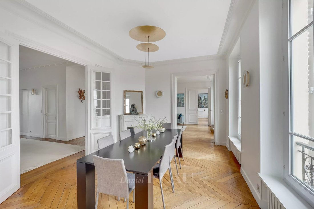 Le Chesnay, Plateau Saint Antoine, On The Edge Of In Le Chesnay, France