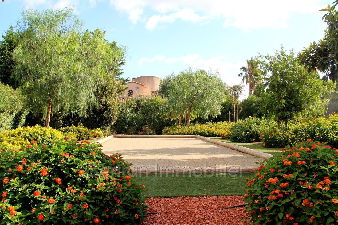 Villa in Rivesaltes, Occitania, France 3 - 14710599