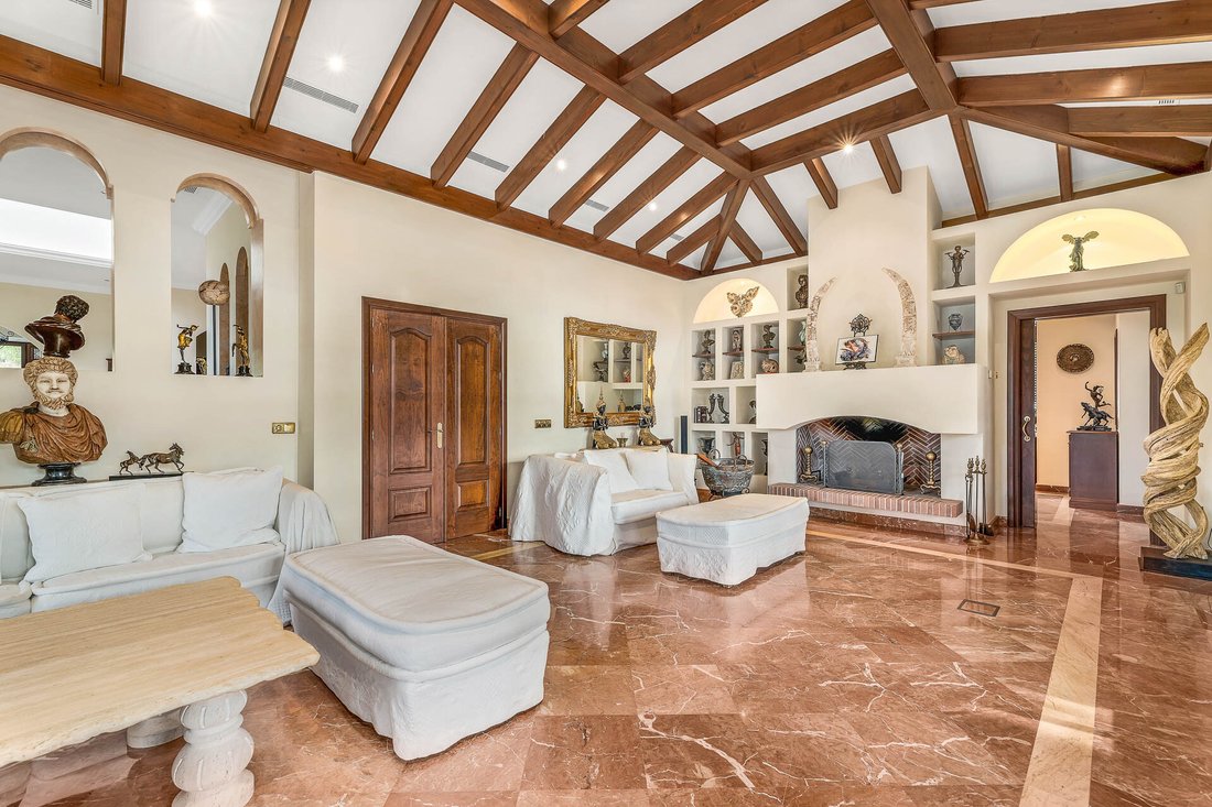 Villa in La Zagaleta, Benahavis, Andalusia 5 - 14709718