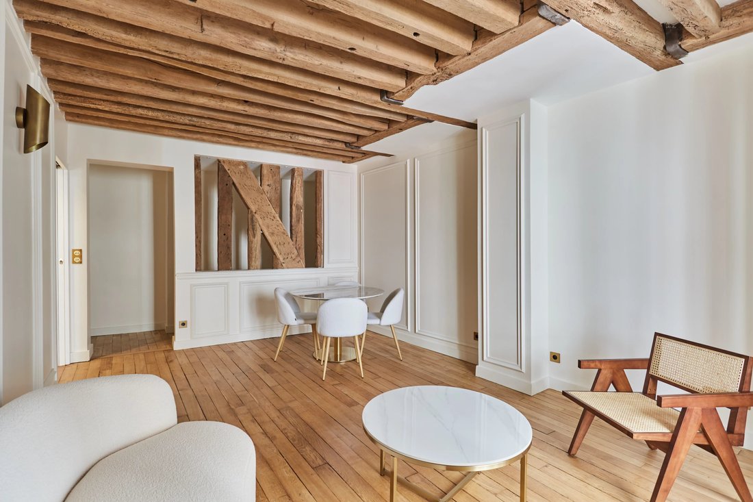 Paris 5th District On Quai Saint Michel In Paris, île De France, France