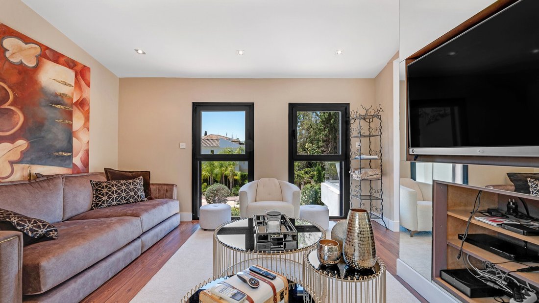 Villa in Marbella, Andalusia, Spain 5 - 14710121