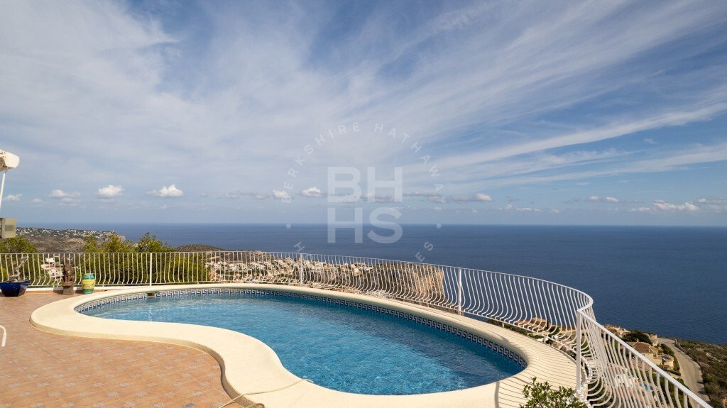 Villa in Cumbre del Sol, el Poble Nou de Benitatxell / Benitachell, Valencian Community 3 - 14710533