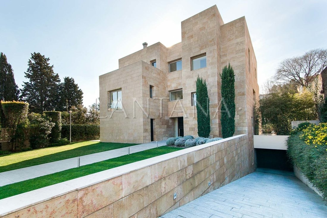 House in Les Corts, Barcelona, Spain 3 - 14709823