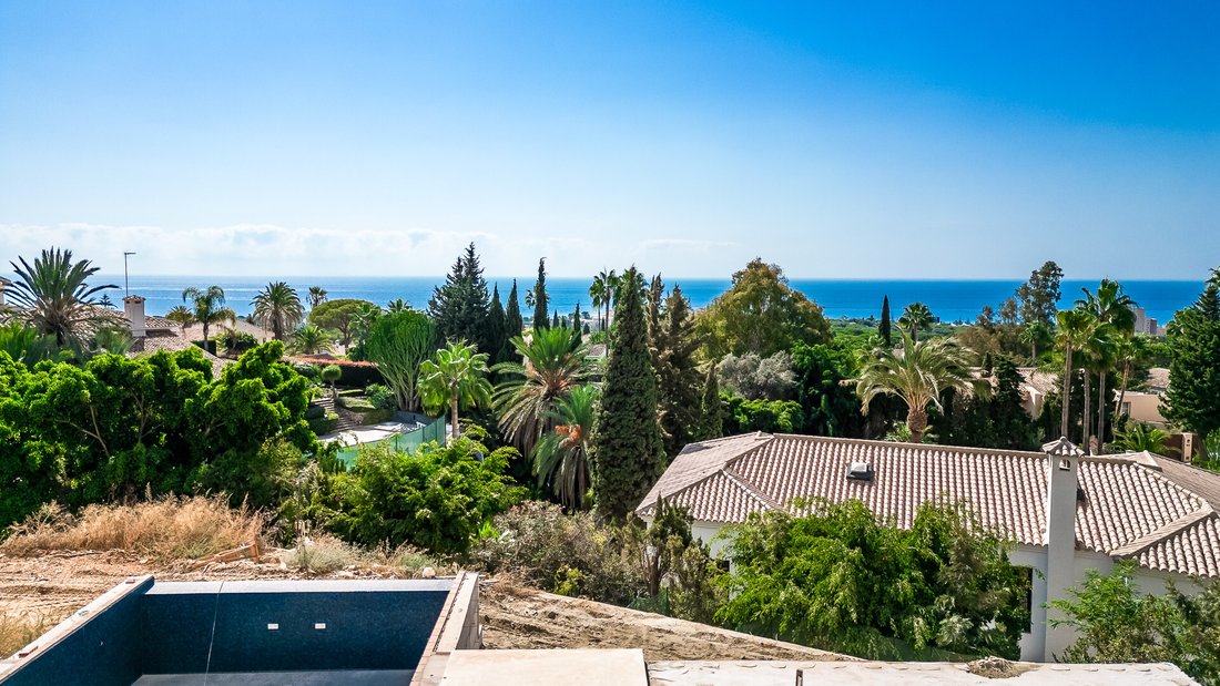 Villa in Elviria-Cabopino, Marbella, Spain 5 - 14709901