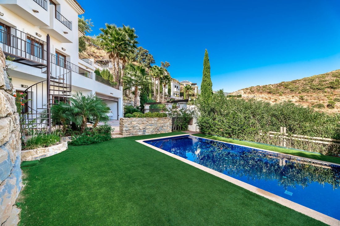 Villa in Benahavis, Andalusia, Spain 3 - 14709660