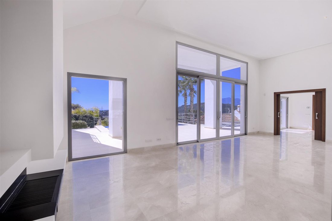 Villa in Benahavis, Andalusia, Spain 5 - 14709923