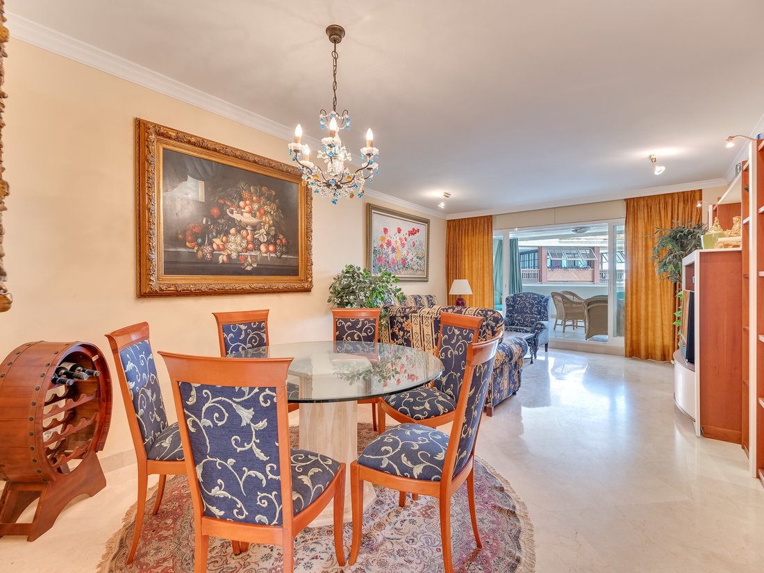 Apartment in Puerto Banus, Marbella, Spain 5 - 14710060