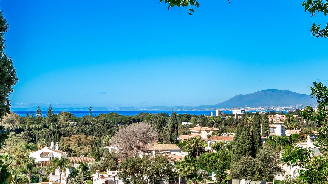 Villa in Elviria-Cabopino, Marbella, Spain 2 - 14710015