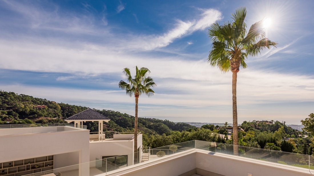 Villa in La Zagaleta, Benahavis, Andalusia 2 - 14709597