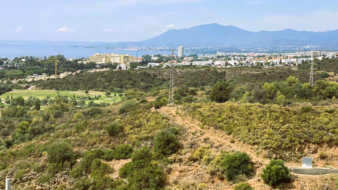 Land in Marbella, Andalusia, Spain 5 - 14709871