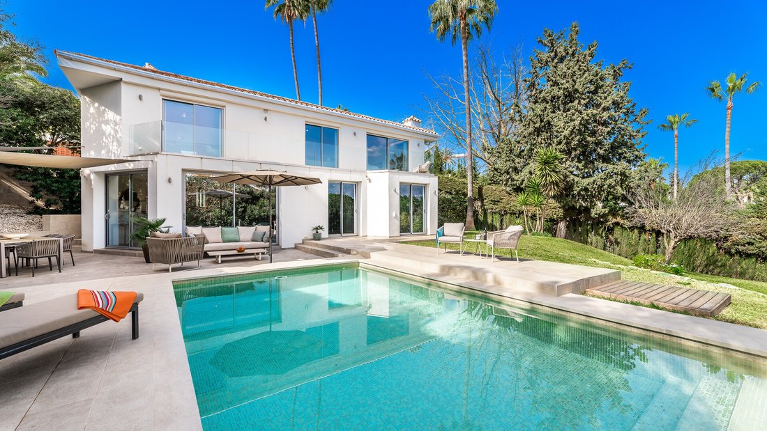 Villa in Nueva Andalucia, Marbella, Spain 1 - 14709694