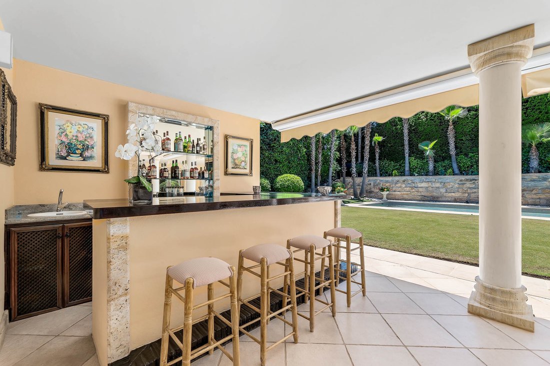 Villa in Nueva Andalucia, Marbella, Spain 3 - 14709902