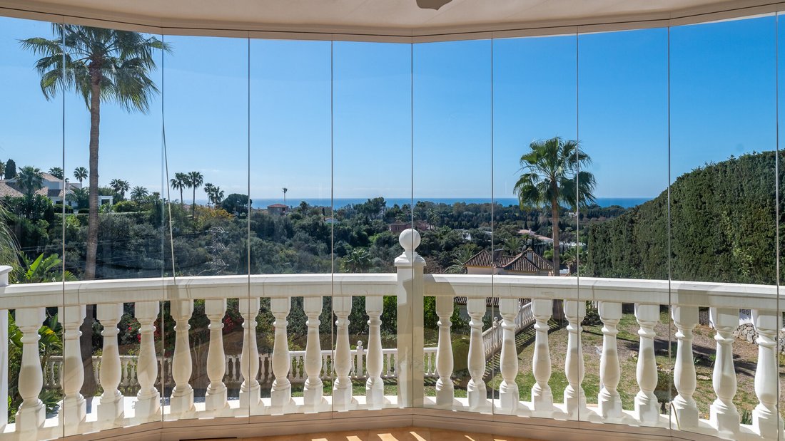 Villa in Elviria-Cabopino, Marbella, Spain 2 - 14709995