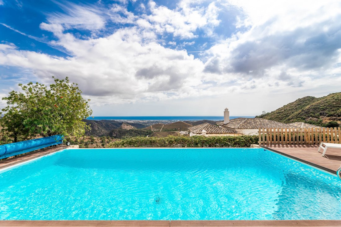 Villa in Benahavis, Andalusia, Spain 4 - 14709655