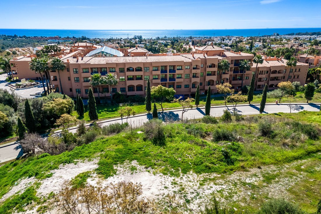 Land in Benahavis, Andalusia, Spain 5 - 14709697