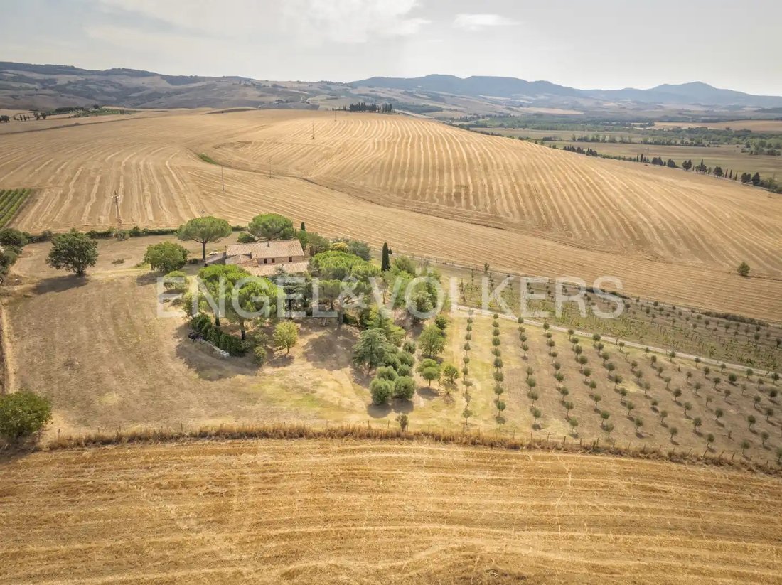 Country House in Pienza, Tuscany, Italy 3 - 14710194