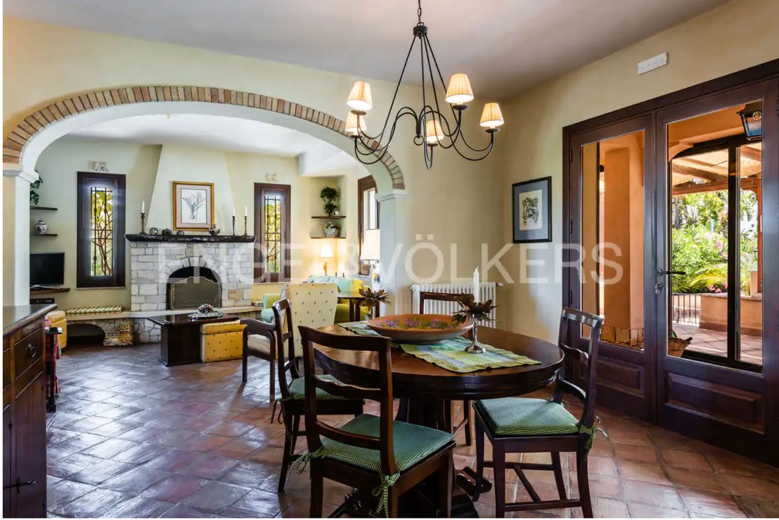 Villa in Taormina, Sicily, Italy 5 - 14710142