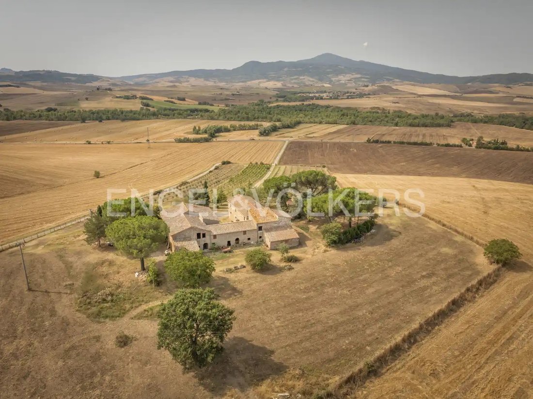 Country House in Pienza, Tuscany, Italy 2 - 14710194