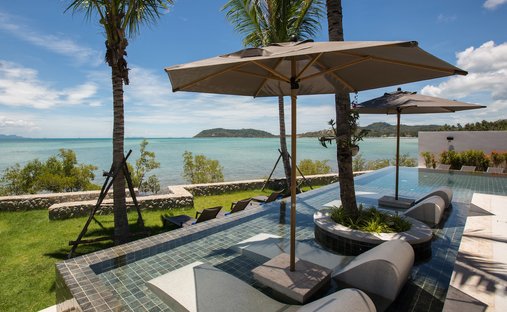 Villa in Thong Krut, Surat Thani, Thailand 1