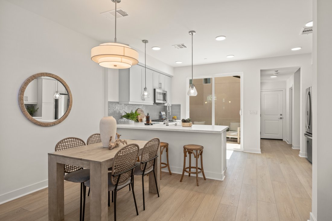 1230 E Thompson Boulevard,Ventura, Ca, In Ventura, California, United