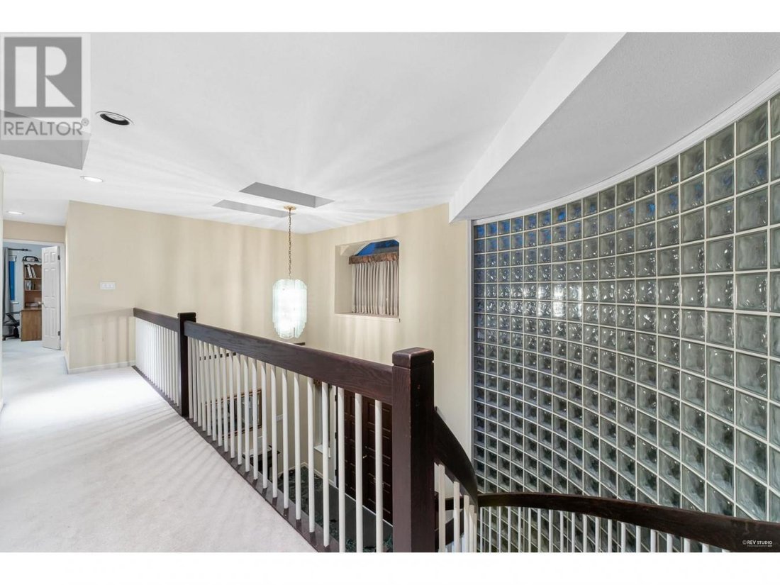 House in Coquitlam, British Columbia, Canada 5 - 14716492