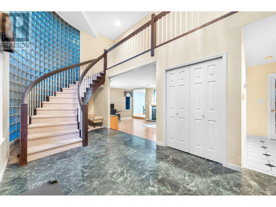 House in Coquitlam, British Columbia, Canada 3 - 14716492