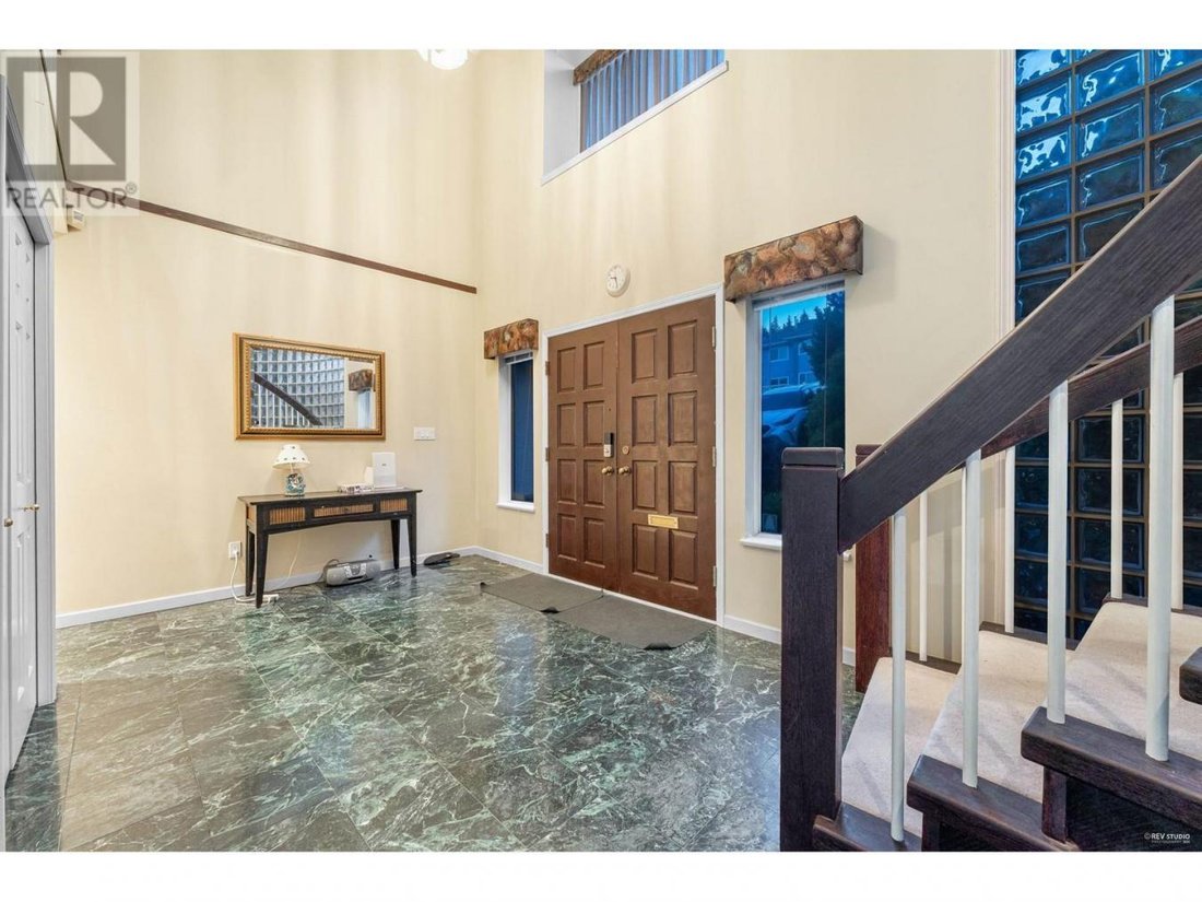House in Coquitlam, British Columbia, Canada 4 - 14716492