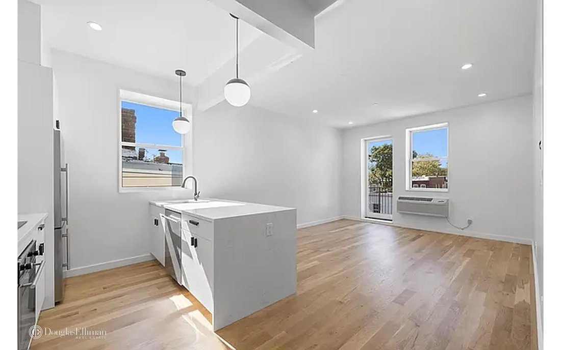 Rental Brooklyn In New York, New York, United States For Rent (14715293)