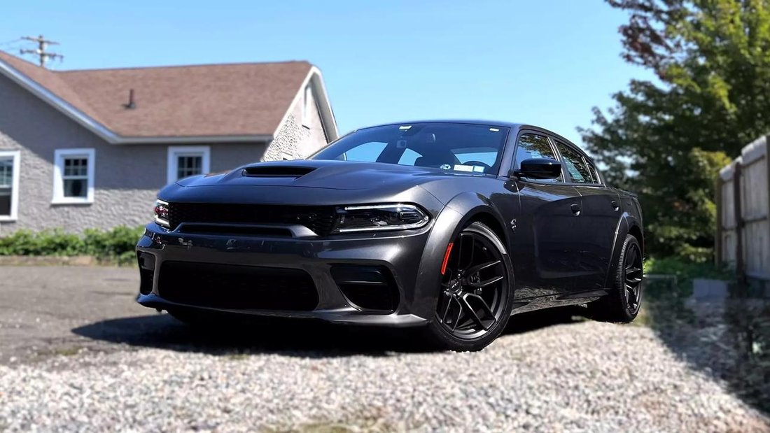 Sedan in West Haven, CT, United States 3 - 14705929