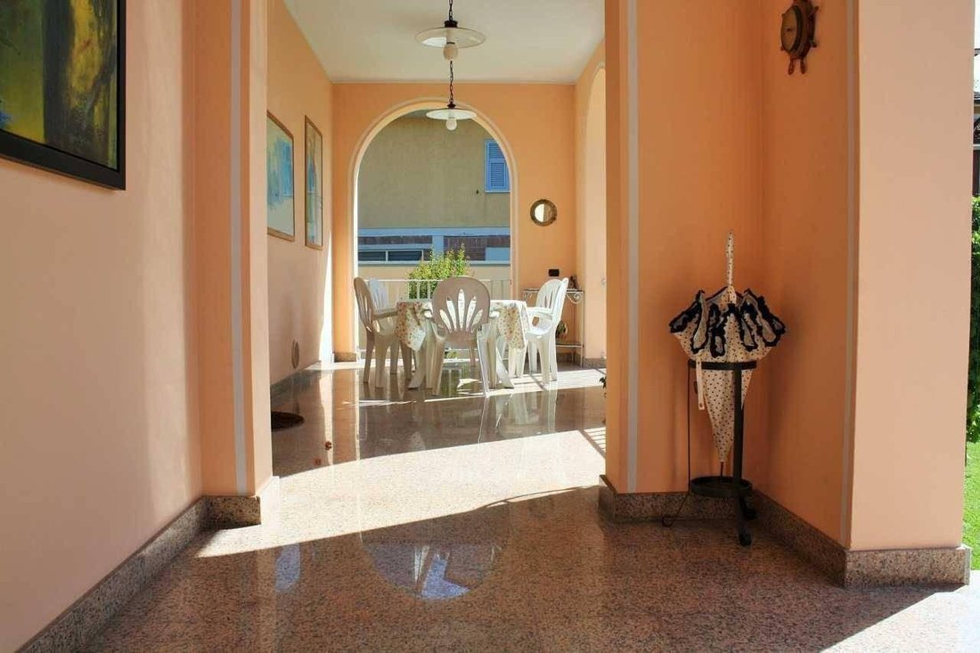 Villa in Borghetto-Melara, Tuscany, Italy 2 - 14716749