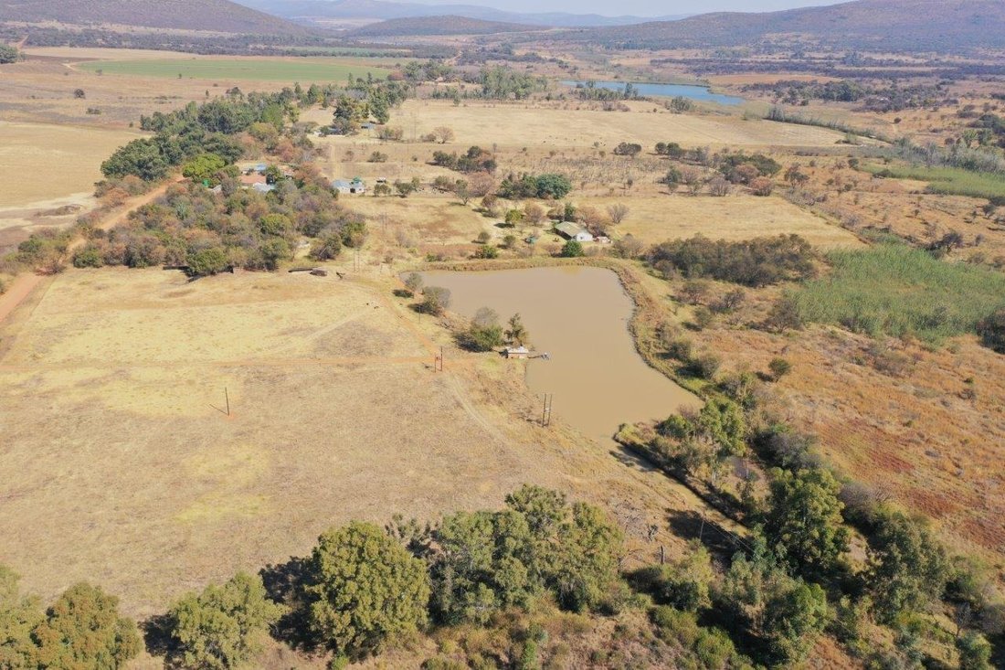 Farm Ranch in Modimolle, Limpopo, South Africa 4 - 14715941