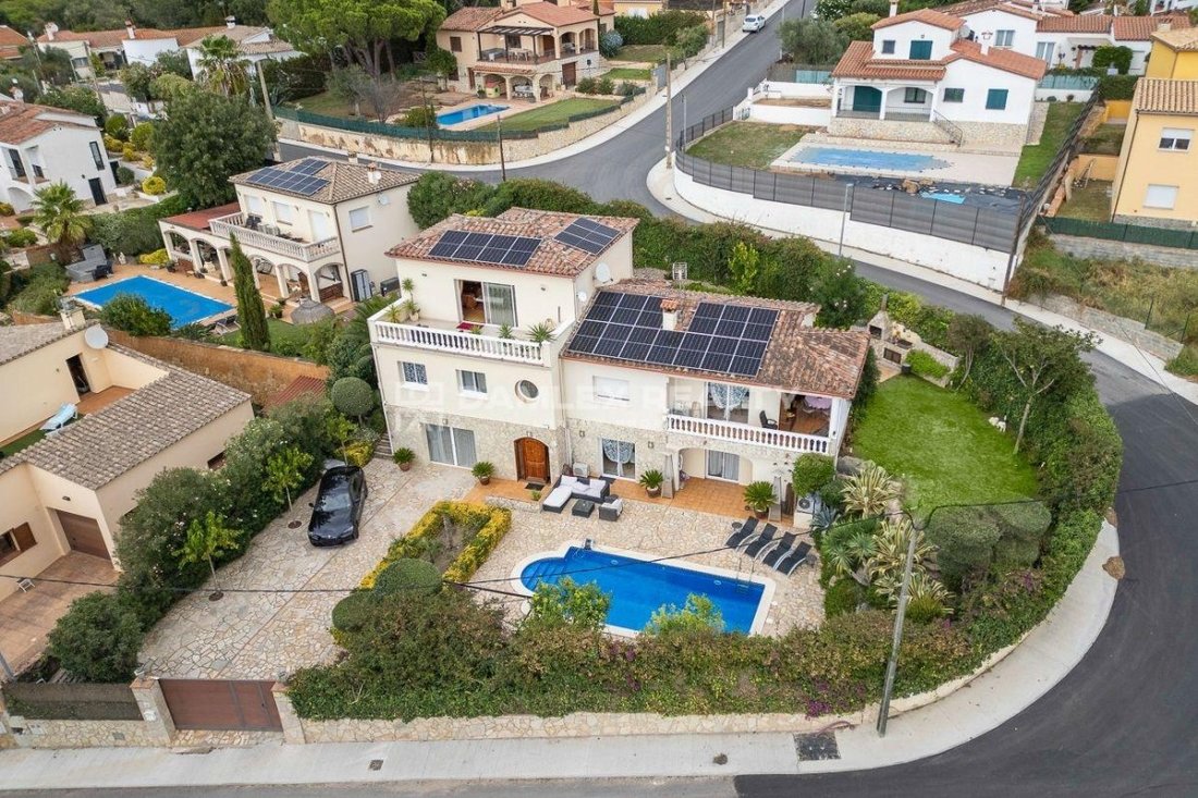 House in Calonge i Sant Antoni, Catalonia, Spain 2 - 14717273