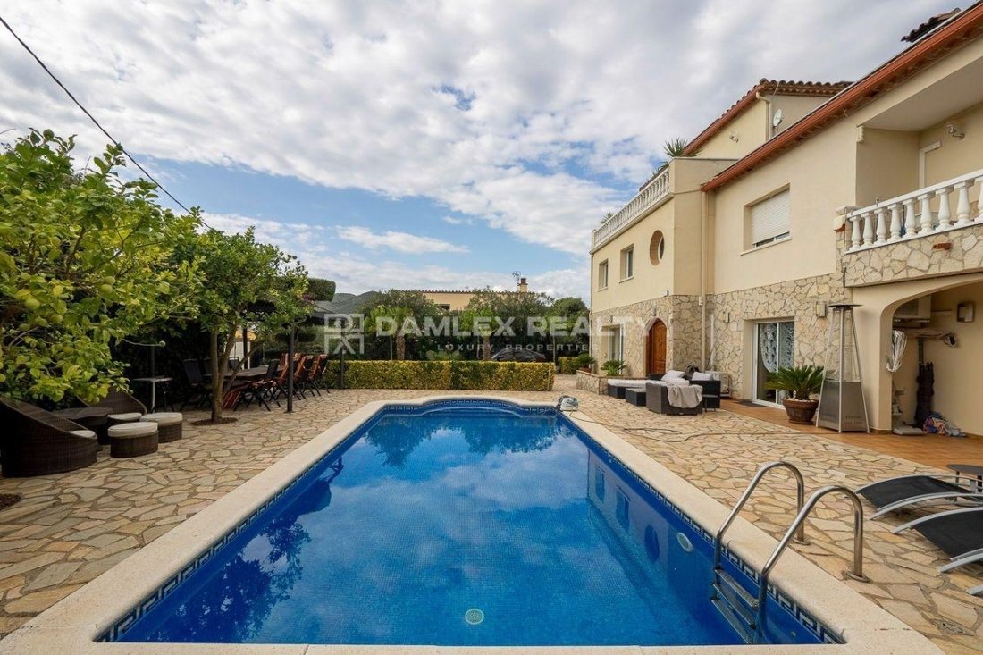 House in Calonge i Sant Antoni, Catalonia, Spain 5 - 14717273