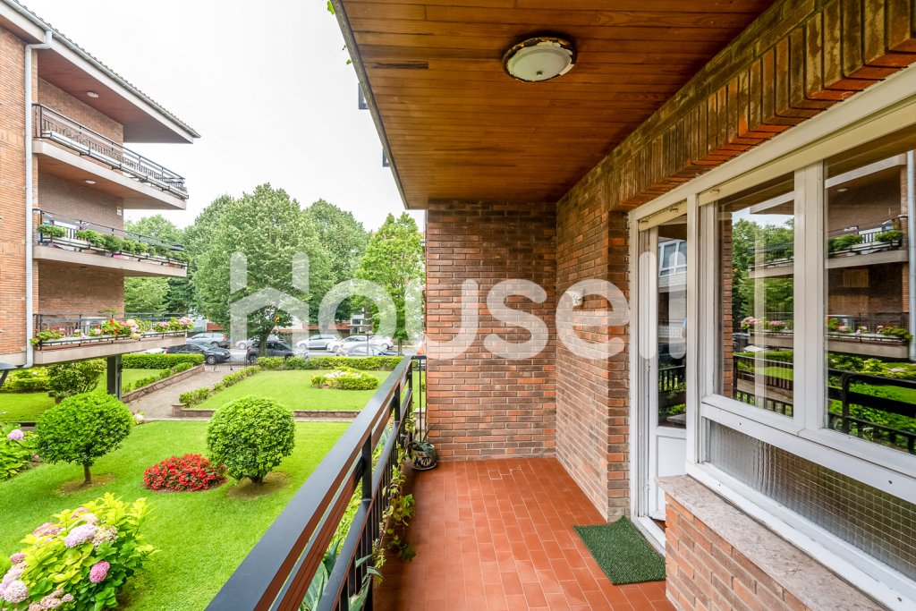 Flat For Sell In Zarautz In Zarautz, Basque Country, Spain For Sale