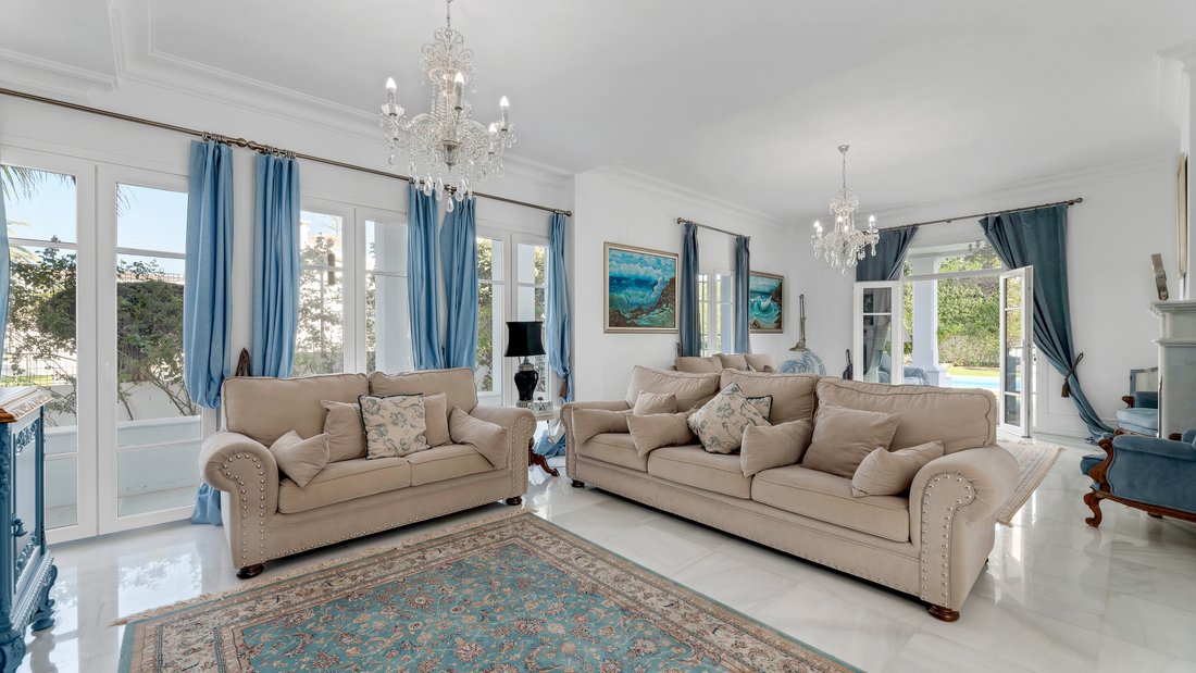 Villa in Marbella, Andalusia, Spain 3 - 13298717