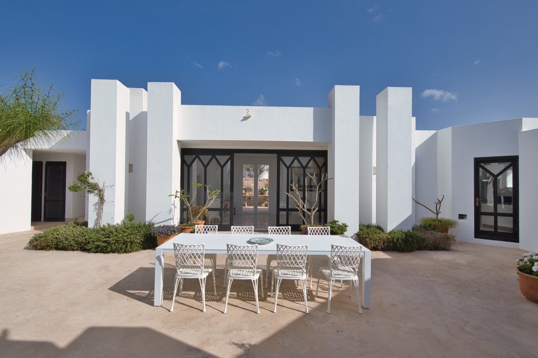 Villa in Balearic Islands, Spain 1 - 14718923