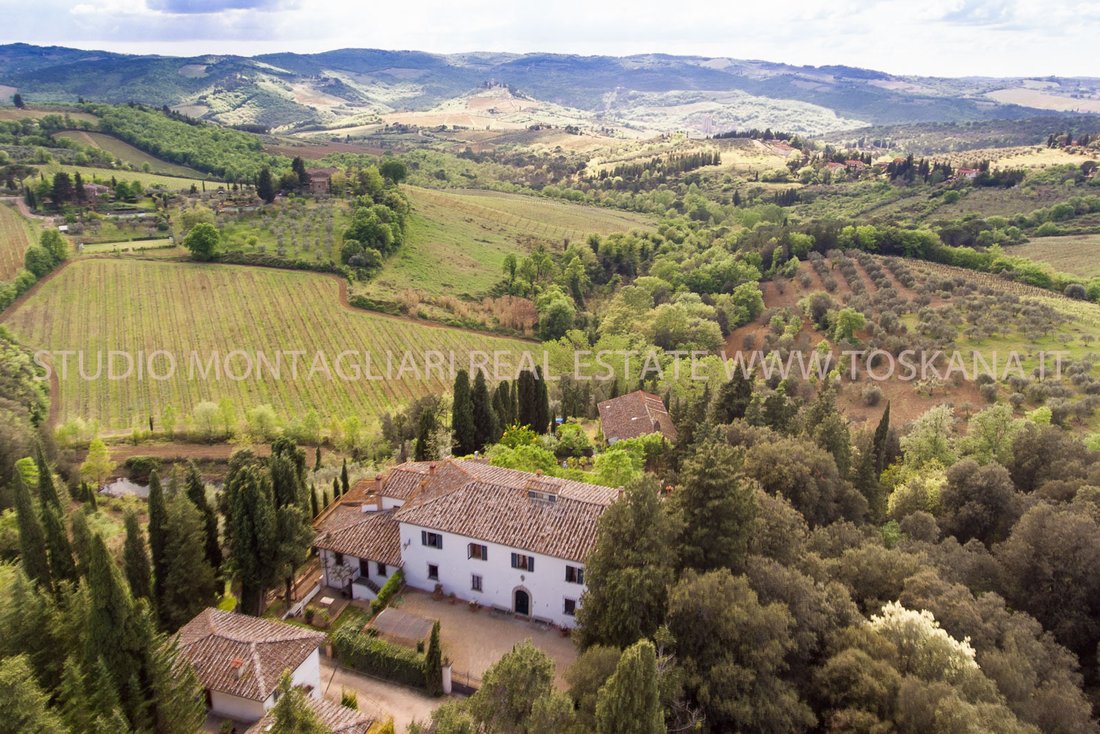 Villa in Center, Greve in Chianti, Tuscany 2 - 14718951