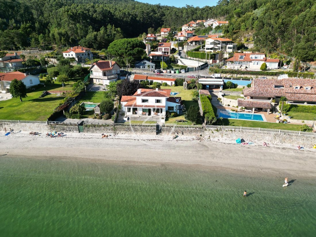 Villa in Combarro, Poio, Spain 1 - 14719322