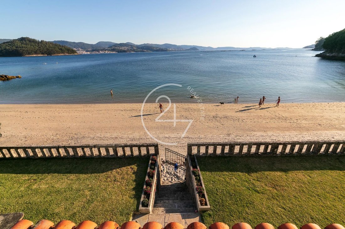 Villa in Combarro, Poio, Spain 2 - 14719322