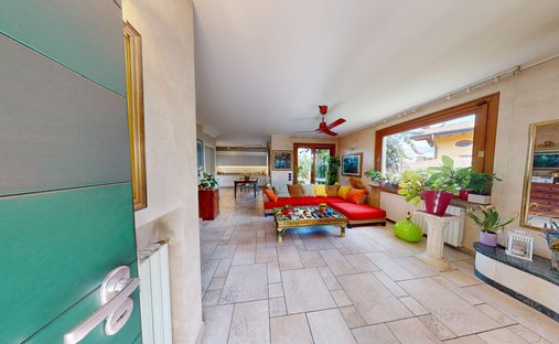 Villa in Polpenazze del Garda, Lombardy, Italy 1