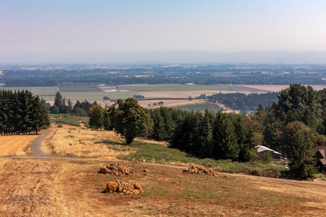 13 Franquette Amity, Or 97101 In Amity, Oregon, United States For Sale