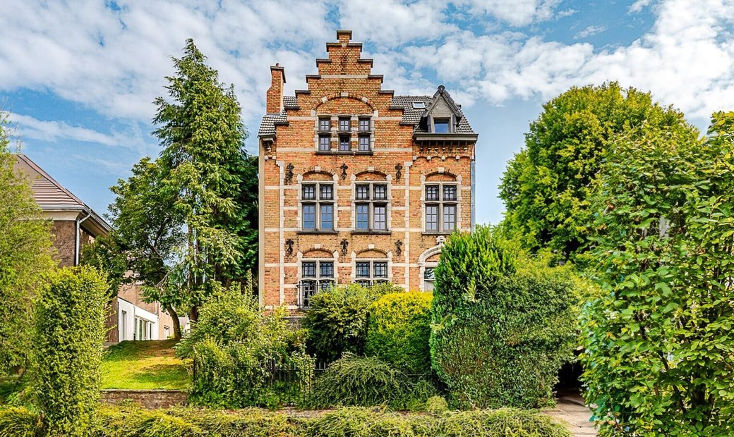 Villas / Townhouses,Woluwe Saint In Woluwe Saint Pierre, Brussels