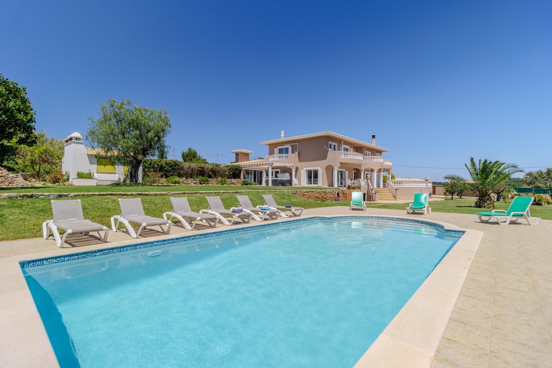 Villa in Praia da Luz, Algarve, Portugal 1 - 14694683