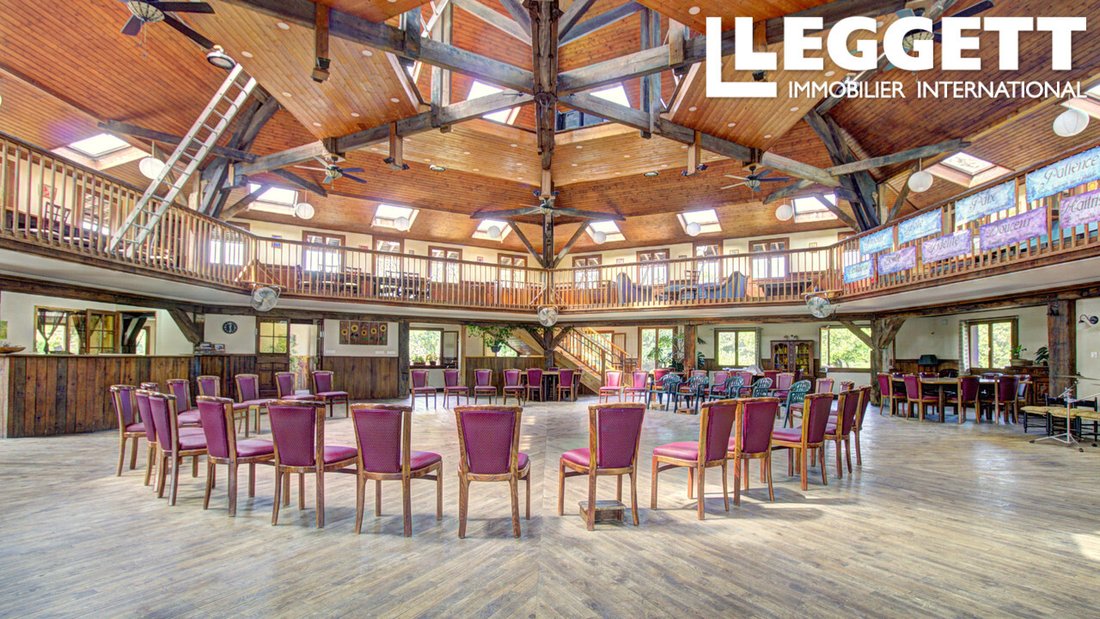 A Kingdom Between Sea & Sky: 19th-Century Château & Private Hamlet in Gascony’s Golden Hills - 5