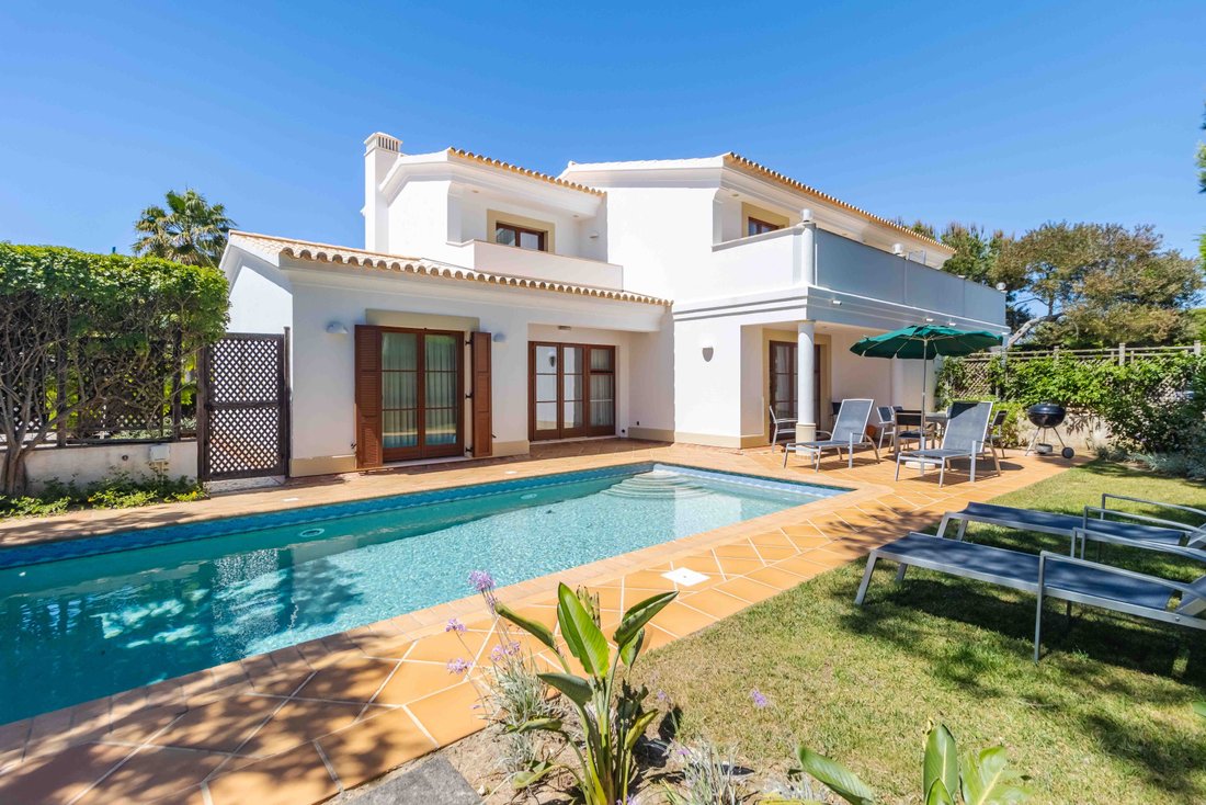 Villa in Barao de Sao Miguel, Portugal 1 - 14530740