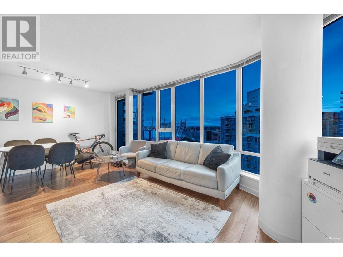 House in Vancouver, British Columbia, Canada 4 - 14721960
