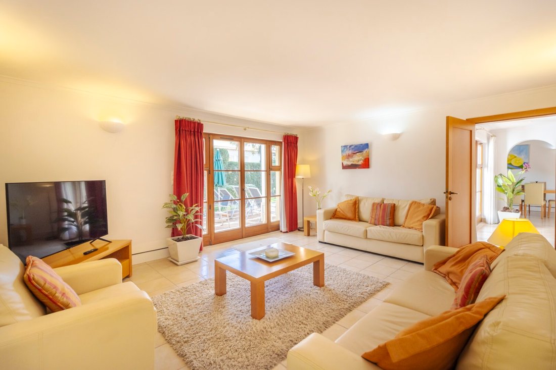 Villa in Barao de Sao Miguel, Portugal 4 - 14530740