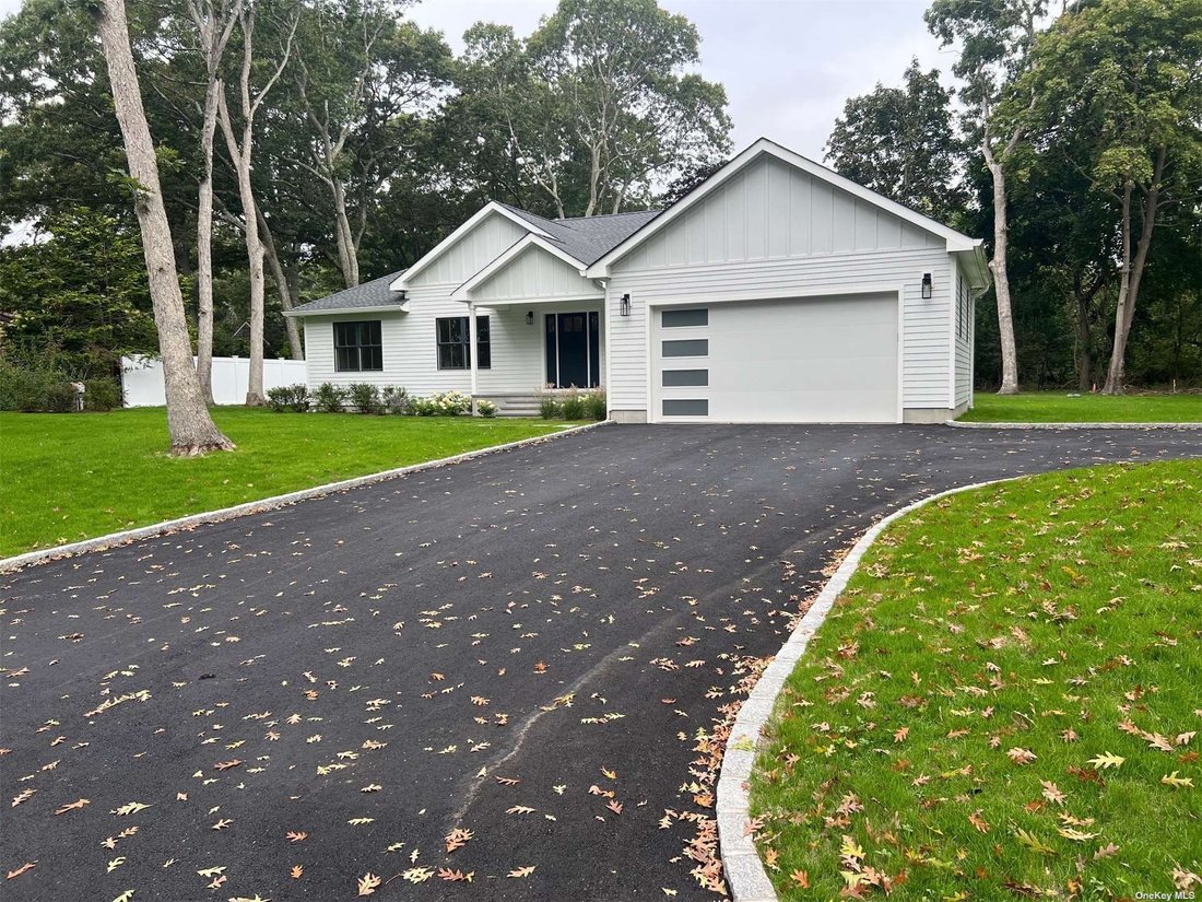 House Aquebogue In Jamesport, New York, United States For Sale (14591899)